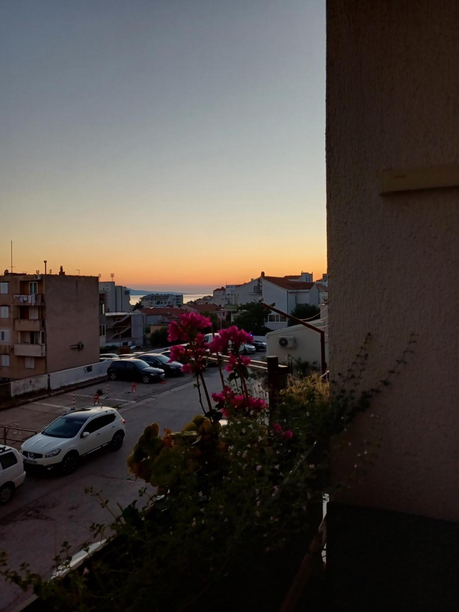 Apartment Lukas Galileo Izuzetan Makarska Exterior foto